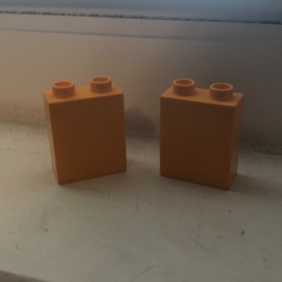Limited Edition Legoland Collectors Brick x2 - Picture 2 of 4